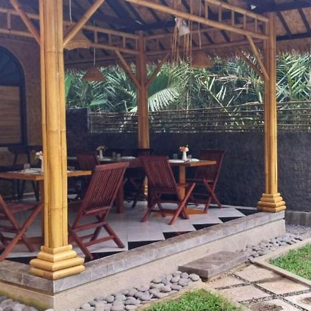 Pondok Sapta Sallaca Selat Dış mekan fotoğraf