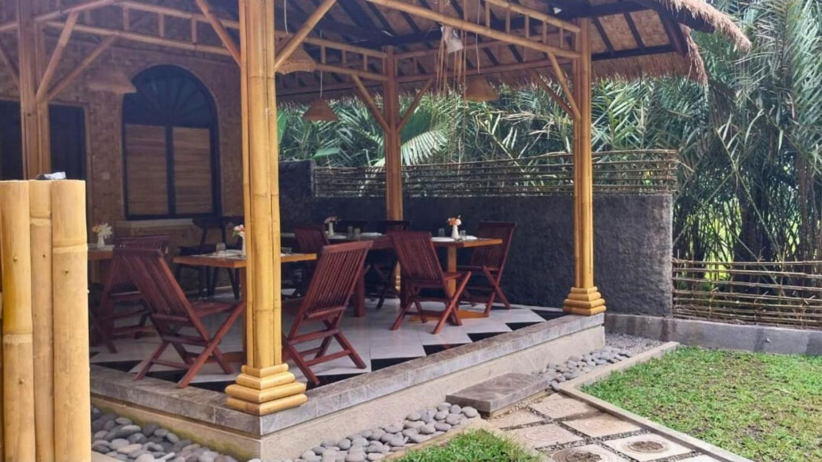 Pondok Sapta Sallaca Selat Dış mekan fotoğraf