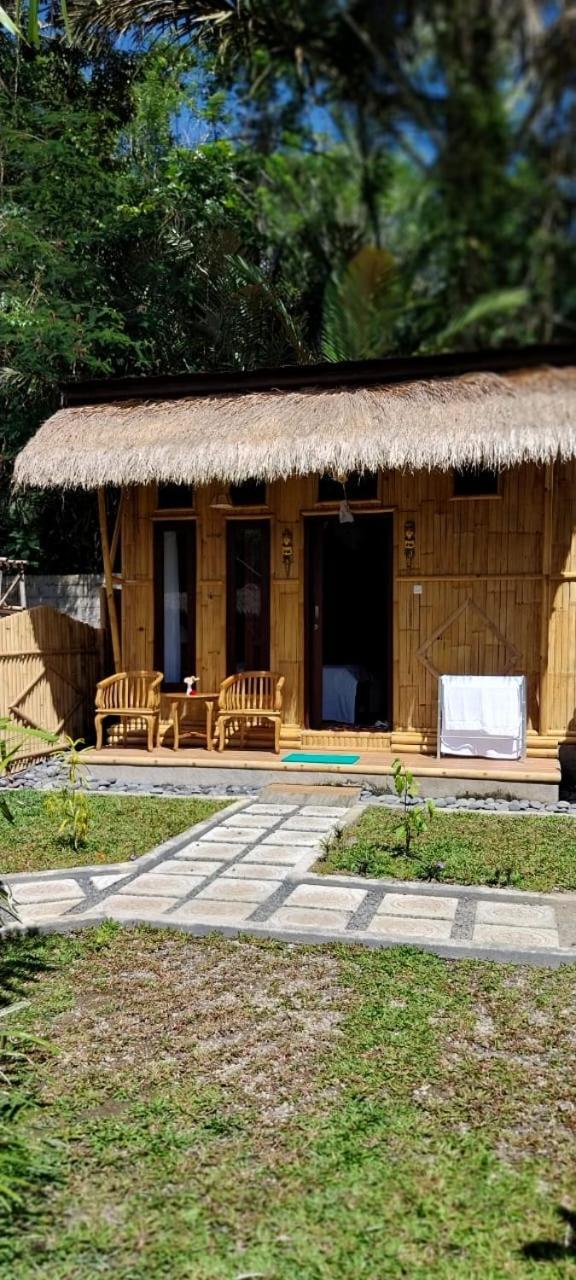 Pondok Sapta Sallaca Selat Dış mekan fotoğraf