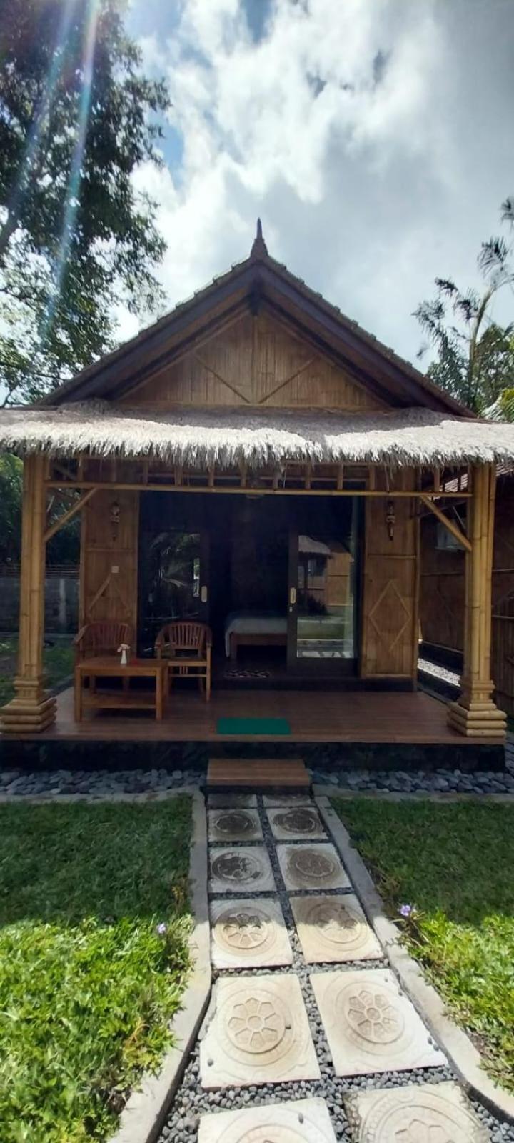 Pondok Sapta Sallaca Selat Dış mekan fotoğraf